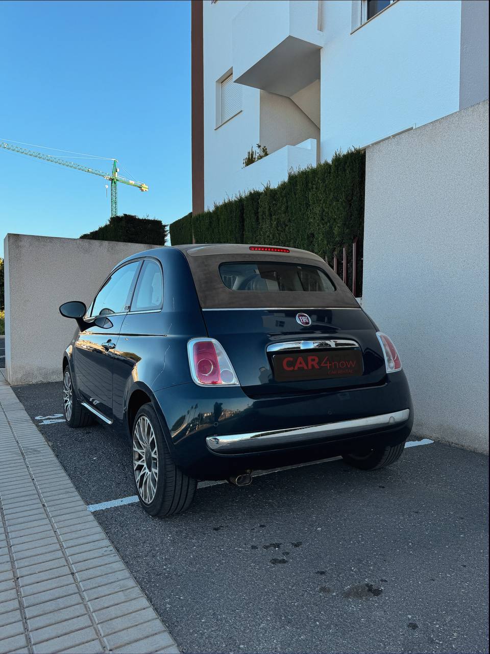 Fiat 500 Cabrio бічний вигляд